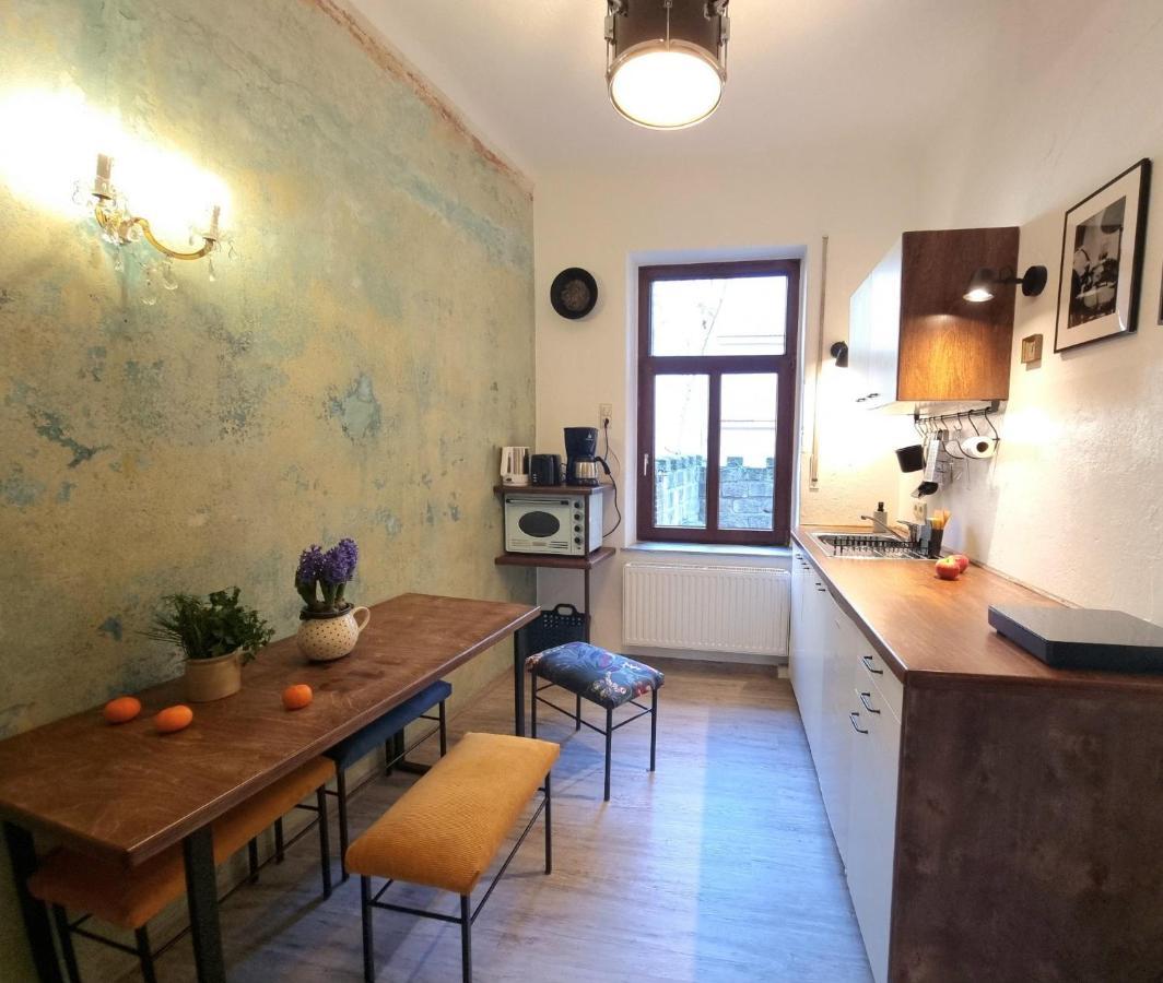 Hostel Lollis Homestay Dresden Exterior foto